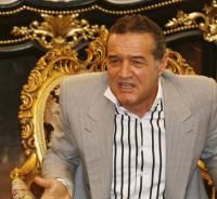 �nceput 2002 urmă ani şi hagi şi gigi becali �şi lansau chiar mai grave dec�t Admin